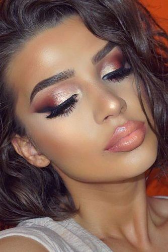 Rose Gold Makeup With Nude Lips