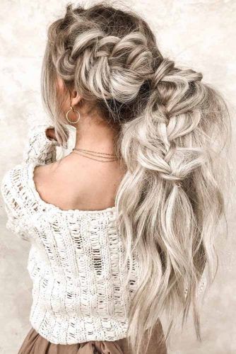 45+ Stunning Side Braid Hairstyles For Long Hair - GlamiVibe