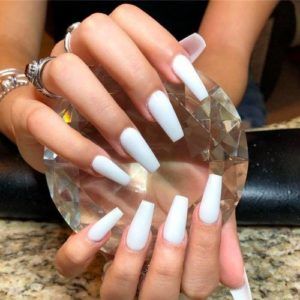 43 Stunning White Coffin Nails Designs - GlamiVibe