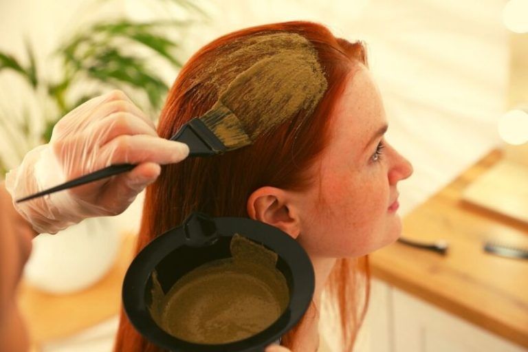 how-long-should-you-leave-henna-on-your-hair-explained